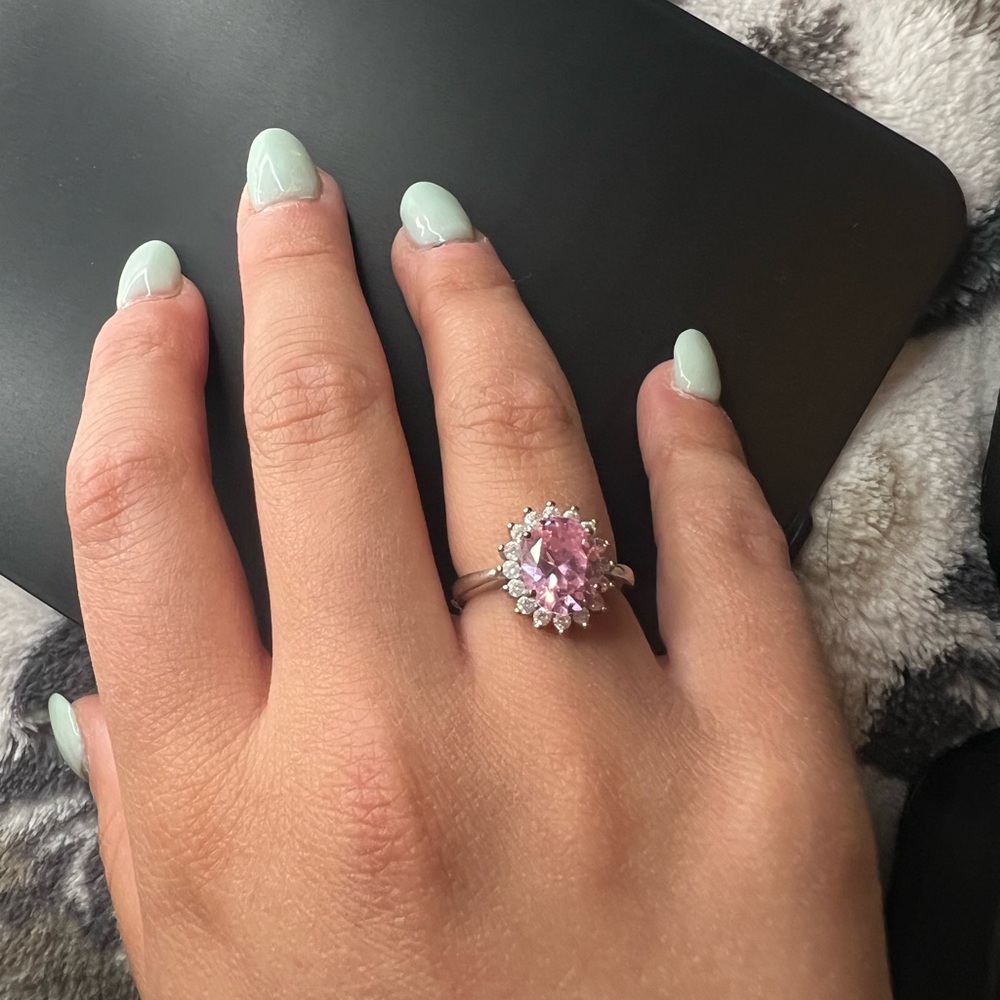 .925 Sterling Silver Pink Oval Cz Ring